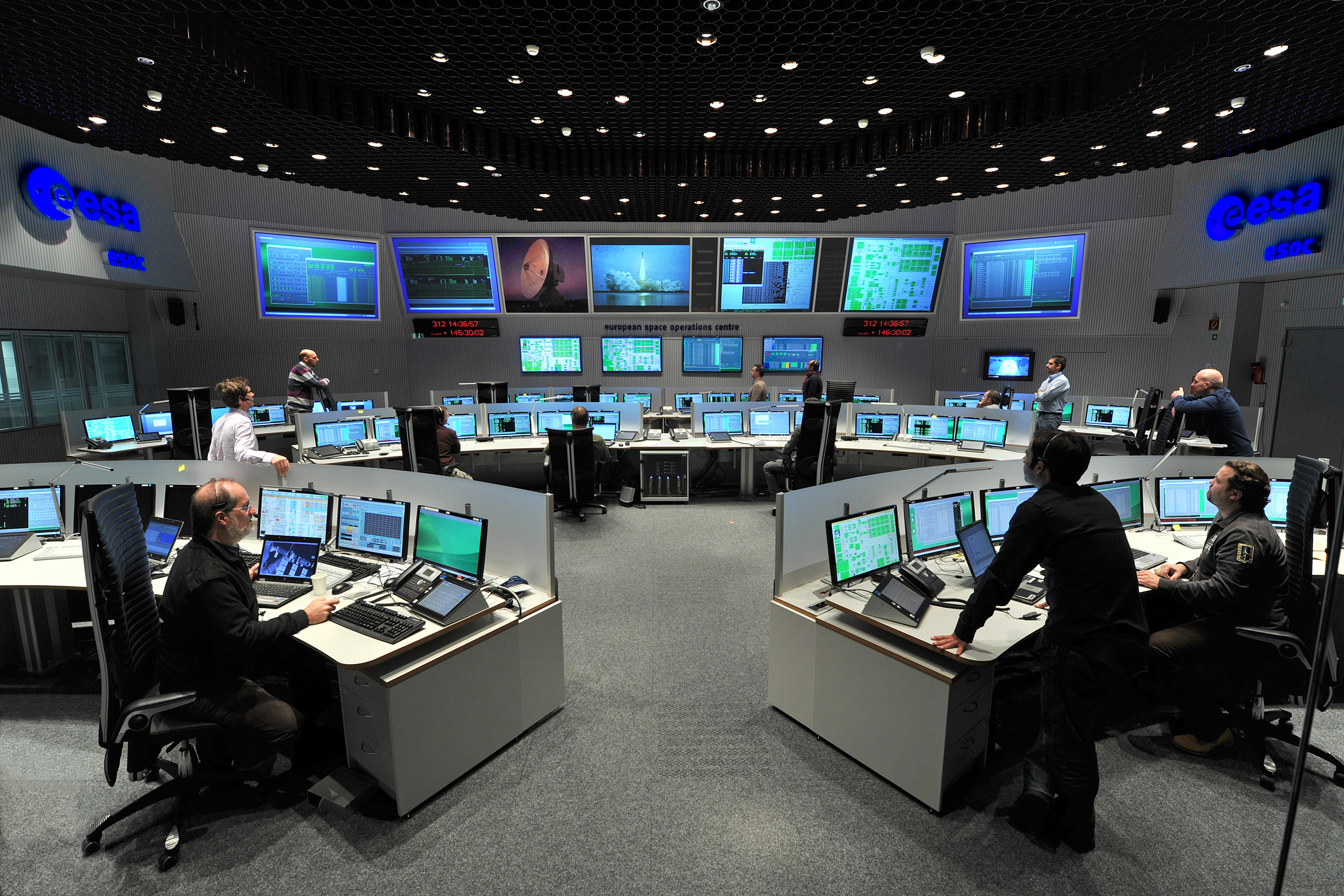 Sala di controllo dell'ESA. Credits: Esa.it