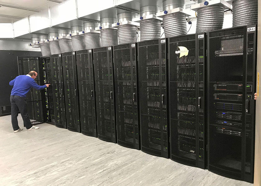 Il supercomputer SpiNNaker, realizzato dalla University of Manchester. Credits: elettronicain.it