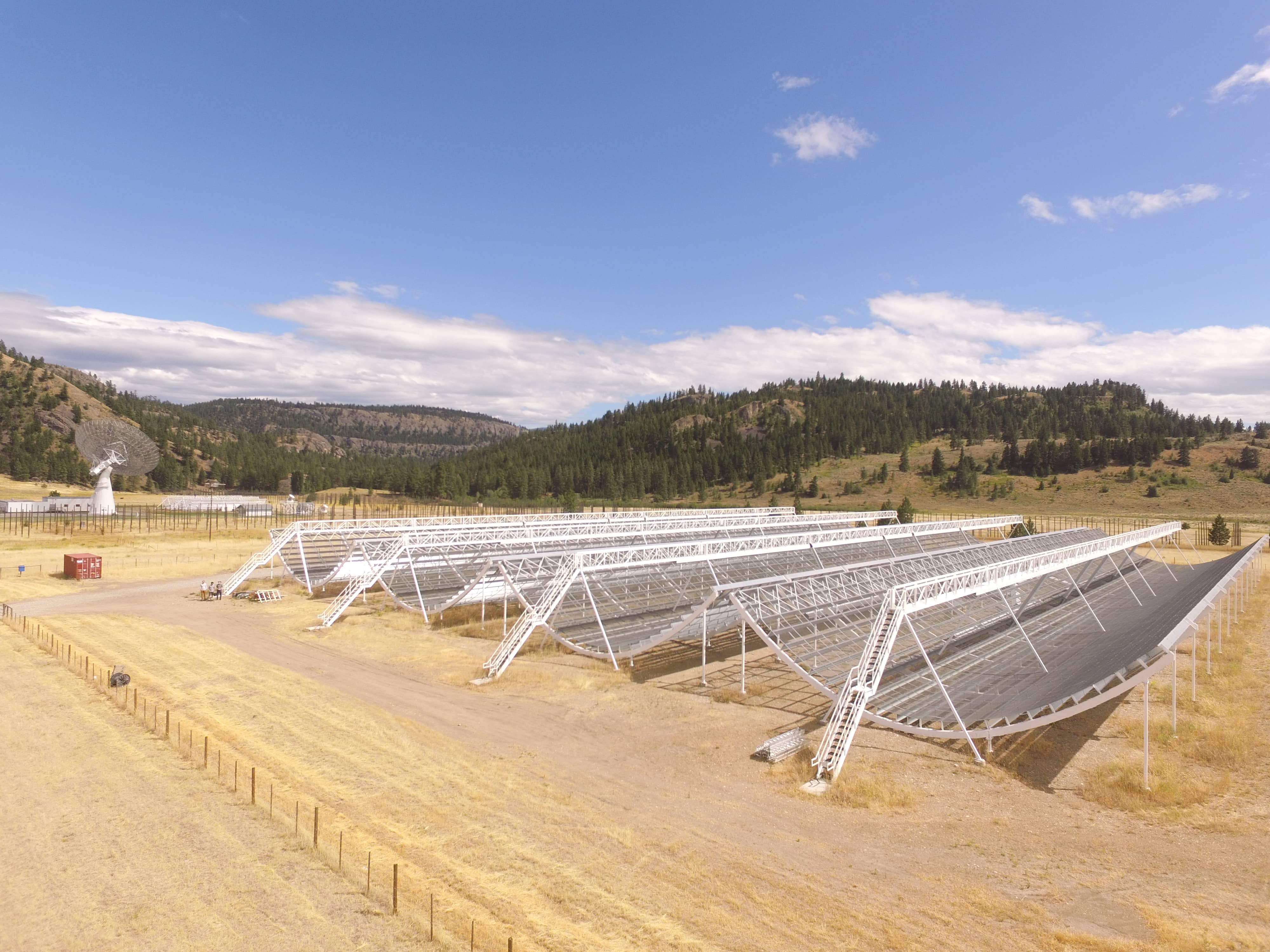 Il radiotelescopio Chime al Dominion Radio Astrophysical Observatory in British Columbia, Canada. Crediti: Chime Collaboration
