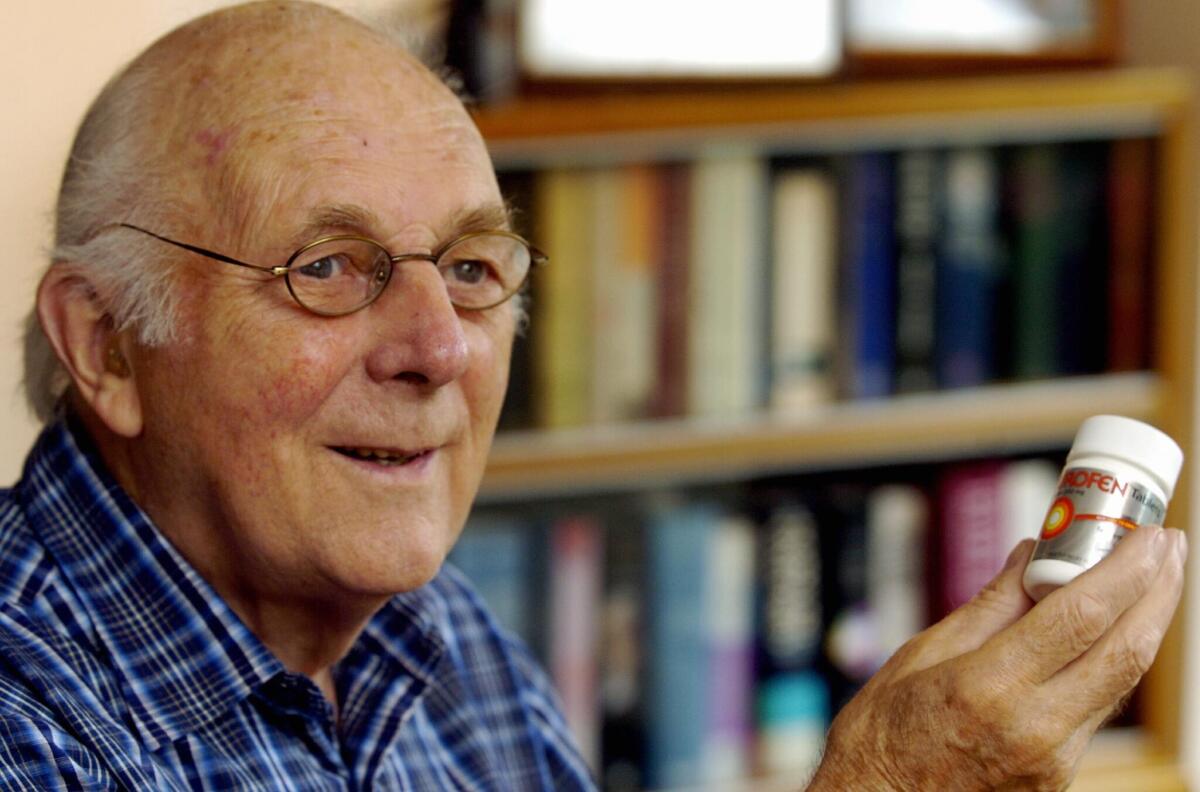 Addio a Stewart Adams: il padre dell'ibuprofene - PH: gofashionideas.com