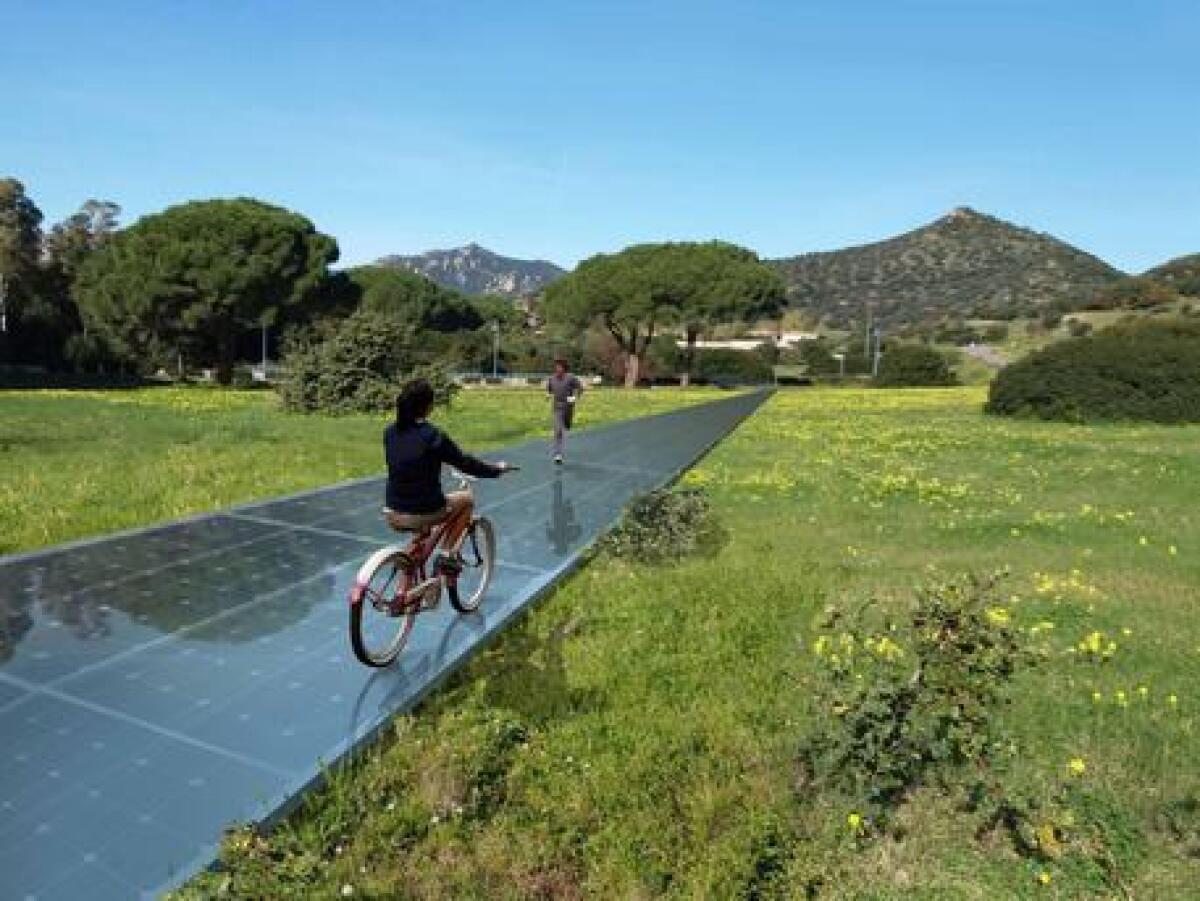 La prima pista ciclopedonale solare d'Italia - ansa.it