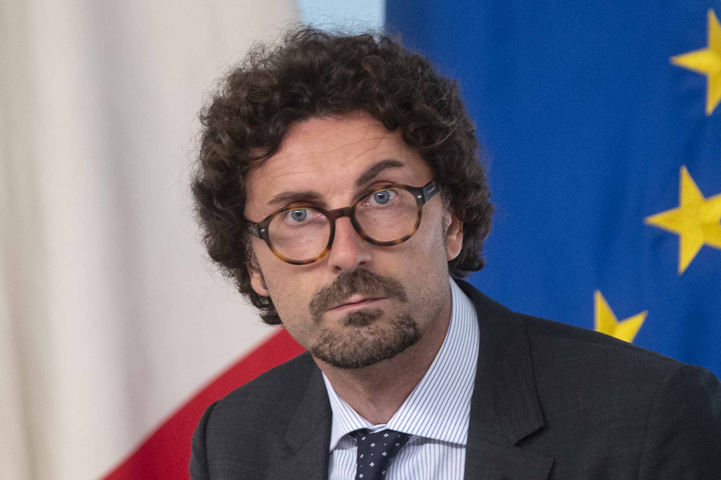 L'attuale ministro delle infrastrutture e dei trasporti Danilo Toninelli