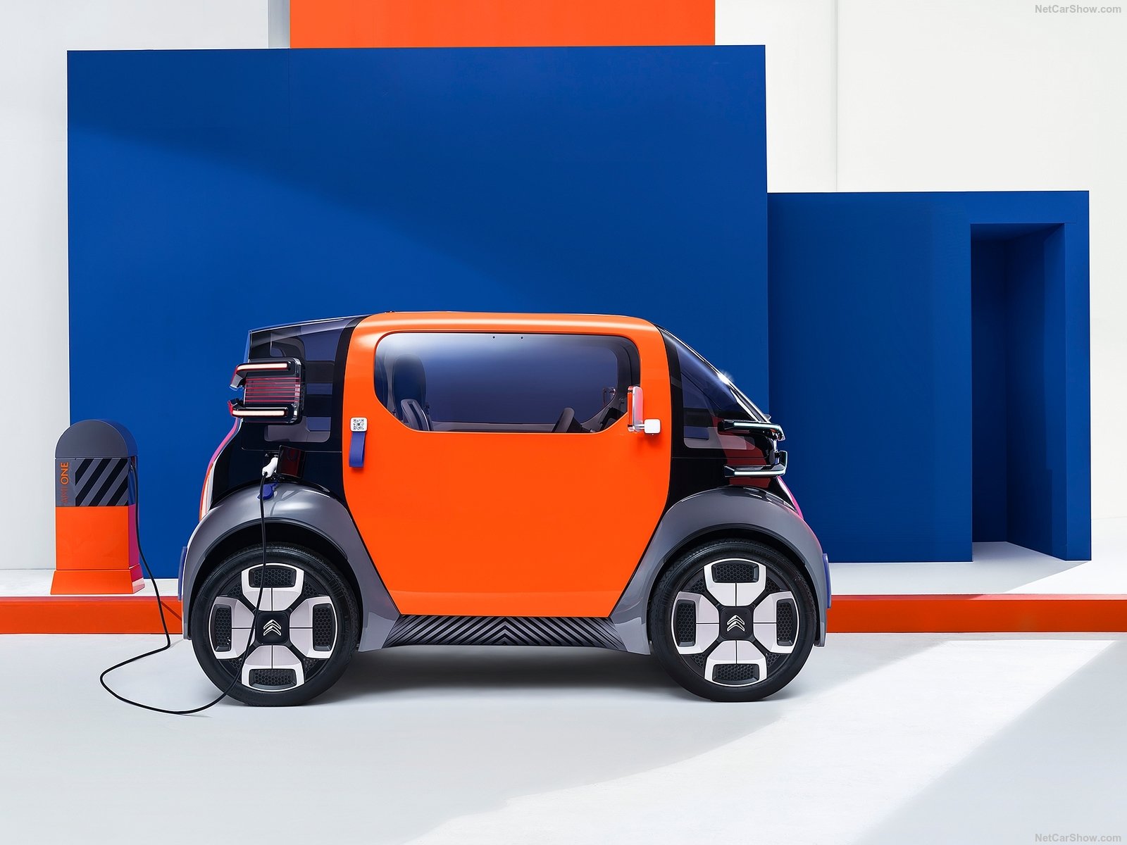 Citroen Ami One: l'auto elettrica più piccola di sempre