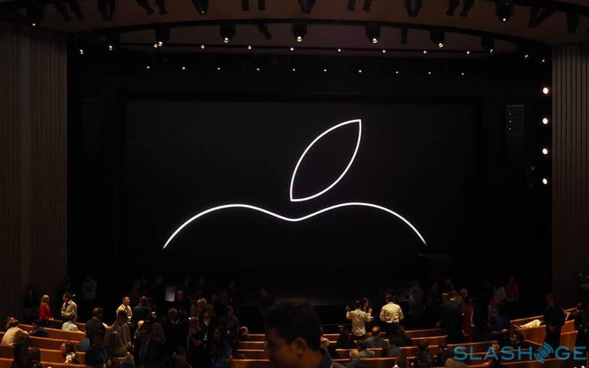 Apple: la conferenza-evento dei servizi - L'evento Apple del 25 Marzo, durante il quale sono stati annunciati diversi servizi. Credits: slashgear.com