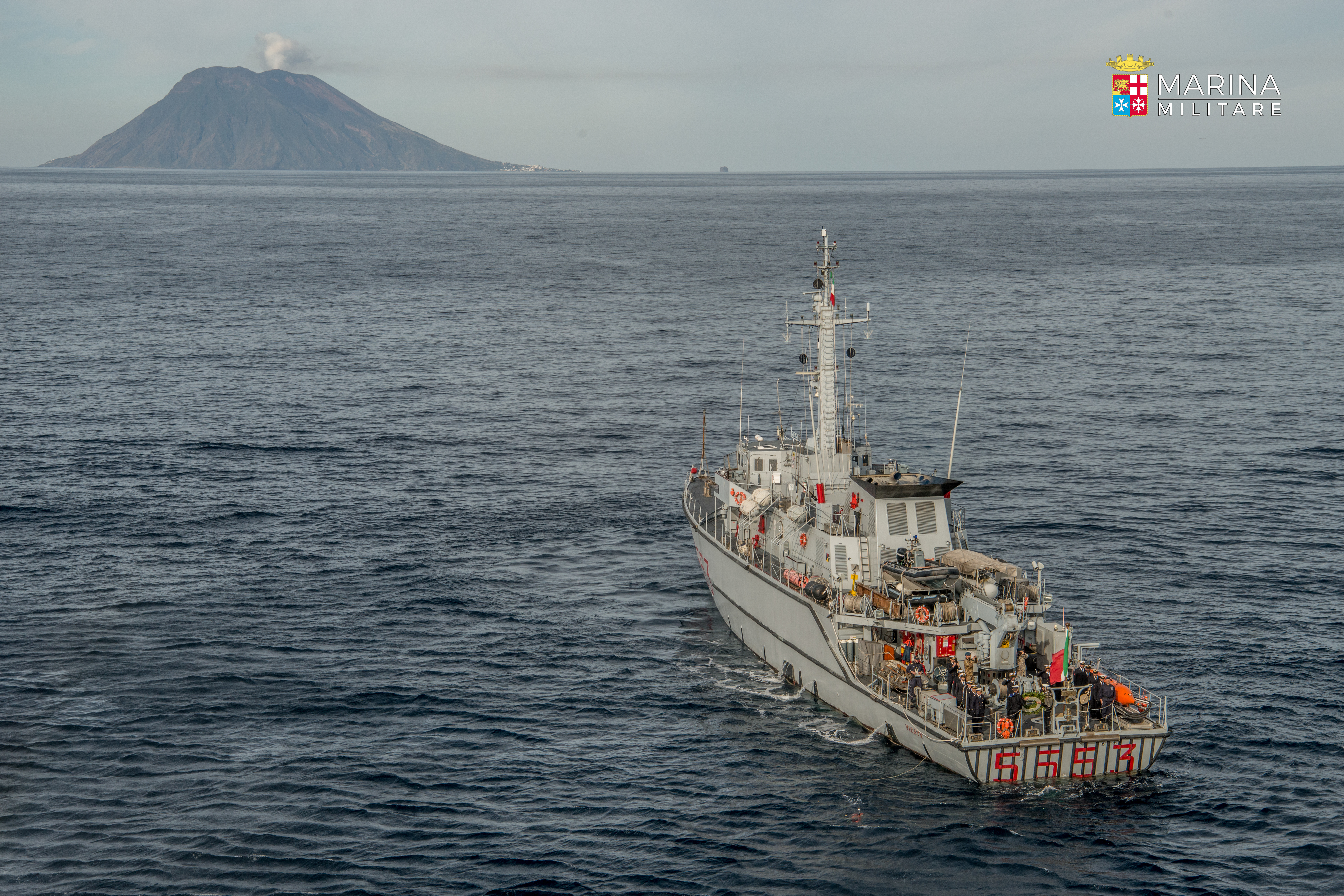 Nave Vieste, PH: Marina Militare