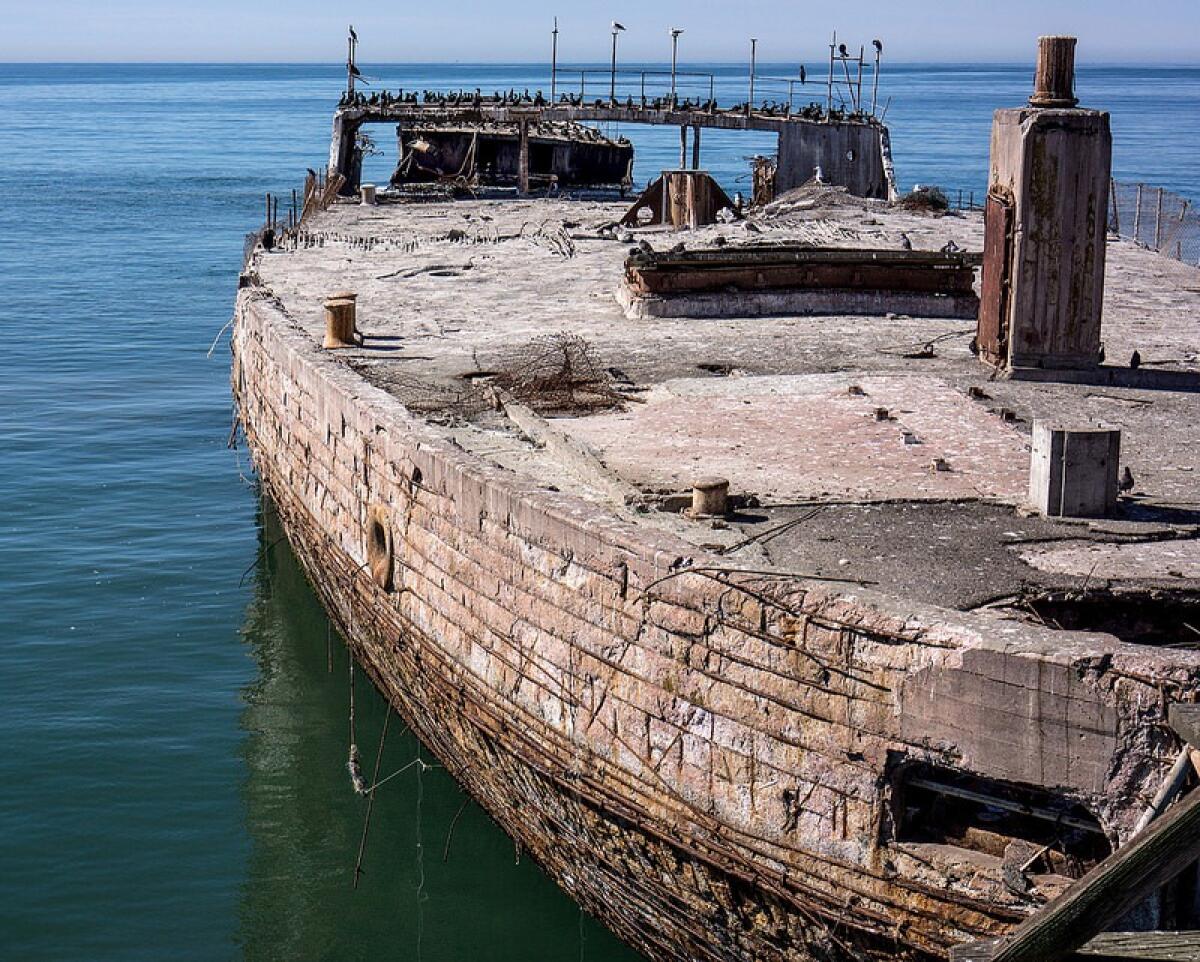 Concrete Ships: Navi in cemento armato - PH: Ted Silveira/Flickr