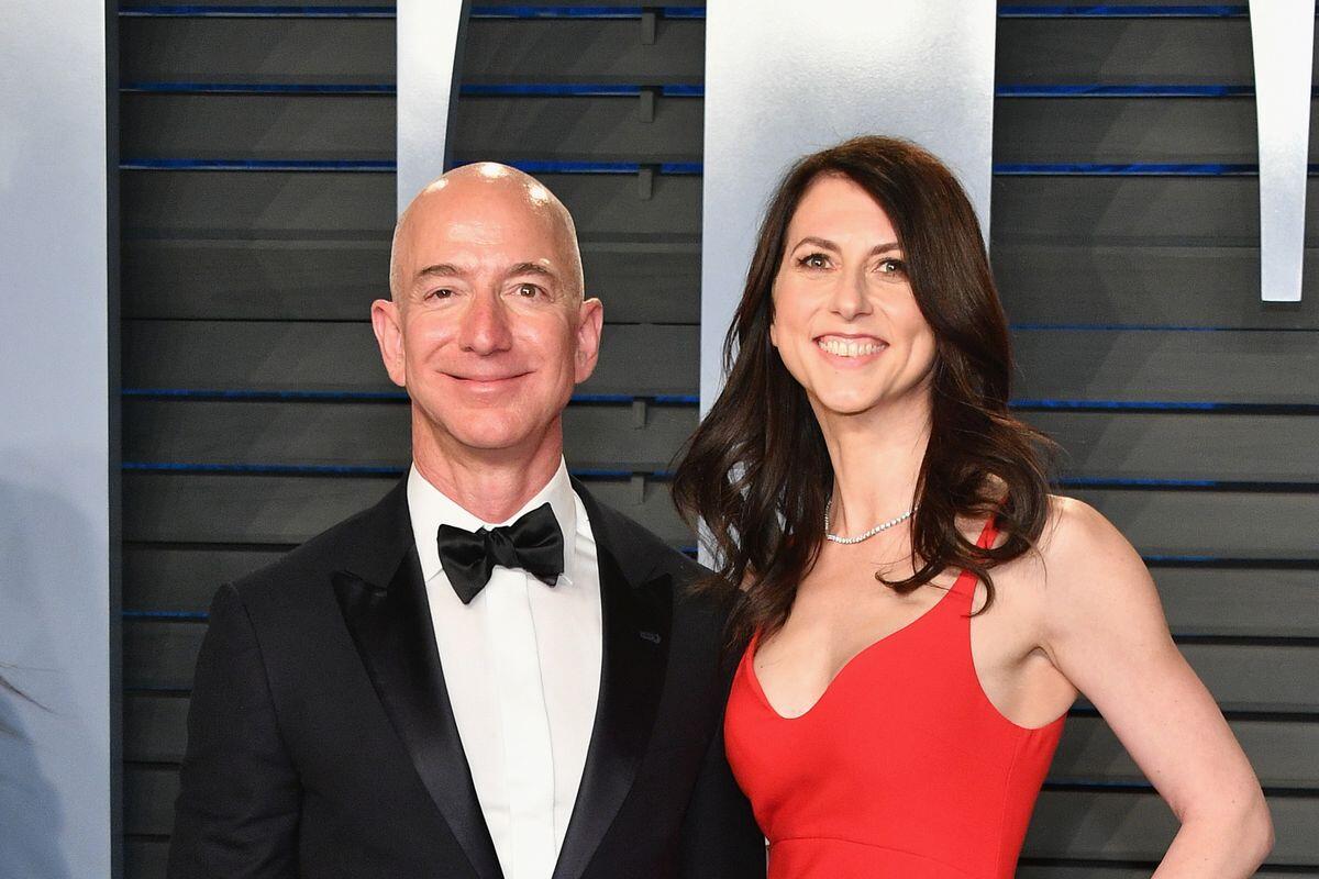 Divorzio Bezos, il 4% di Amazon alla ex moglie - fonte: Vox