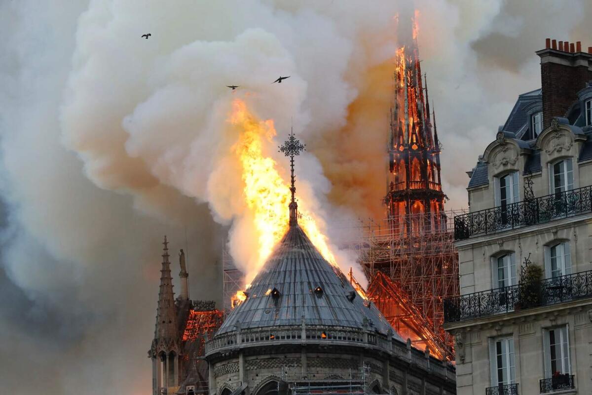 Incendio a Notre-Dame, colpito il simbolo UNESCO - cronachedi.it
