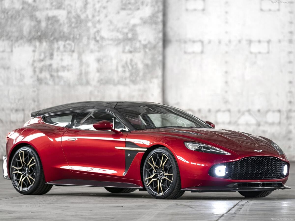 Aston Martin Vanquish Zagato Shooting Brake: l'auto per pochi fortunati - Aston Martin Vanquish Zagato Shooting Brake: l'auto per pochi fortunati