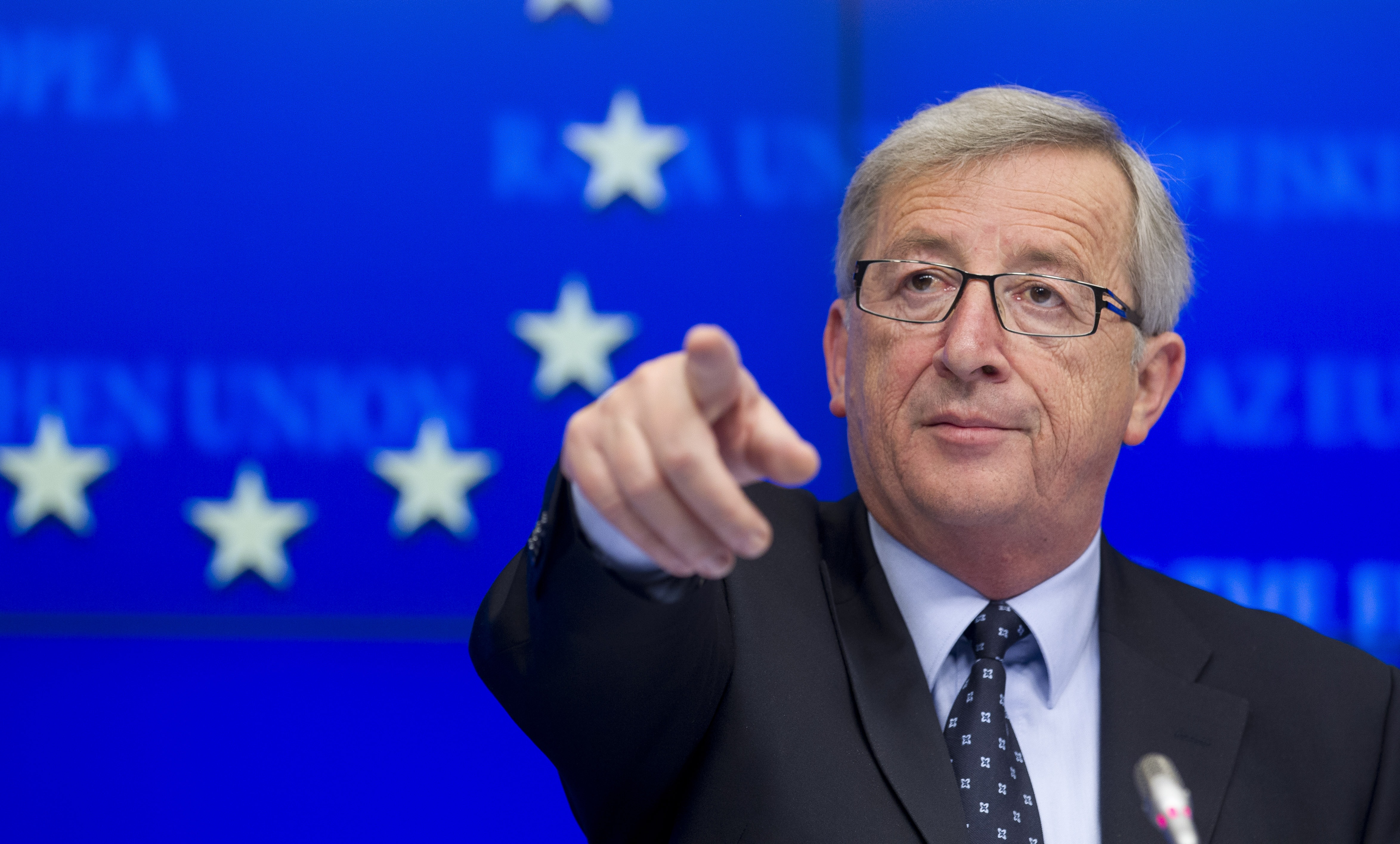 Jean-Claude Juncker è un politico e avvocato lussemburghese, presidente della Commissione europea dal 1º novembre 2014.