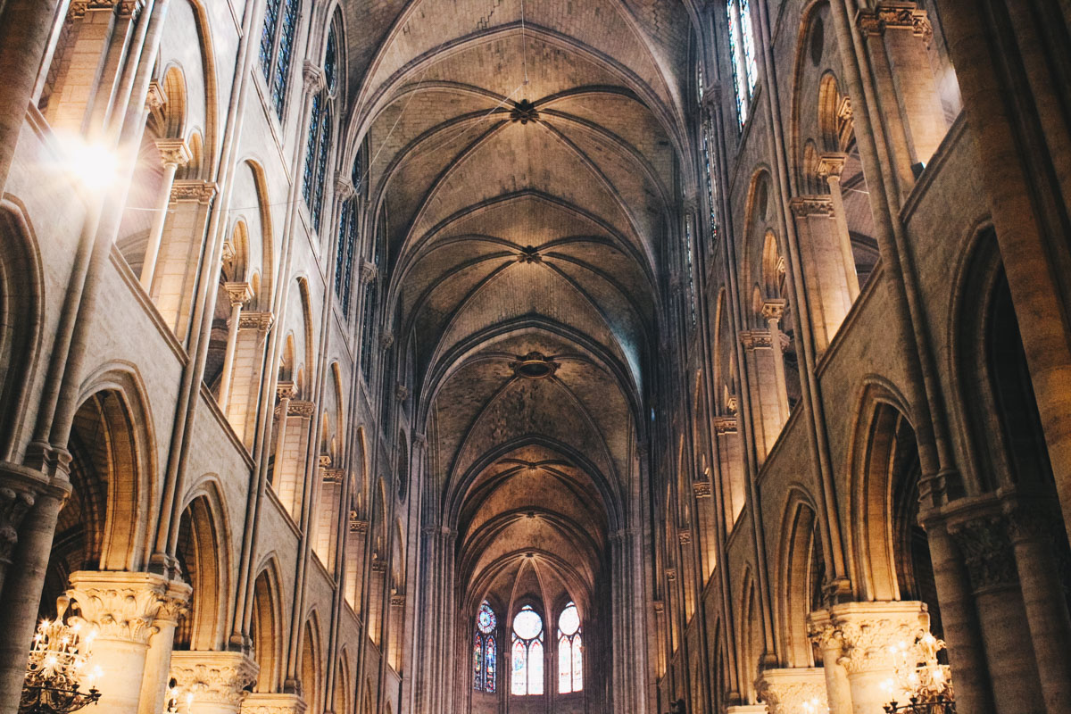 thewanderblogger.com