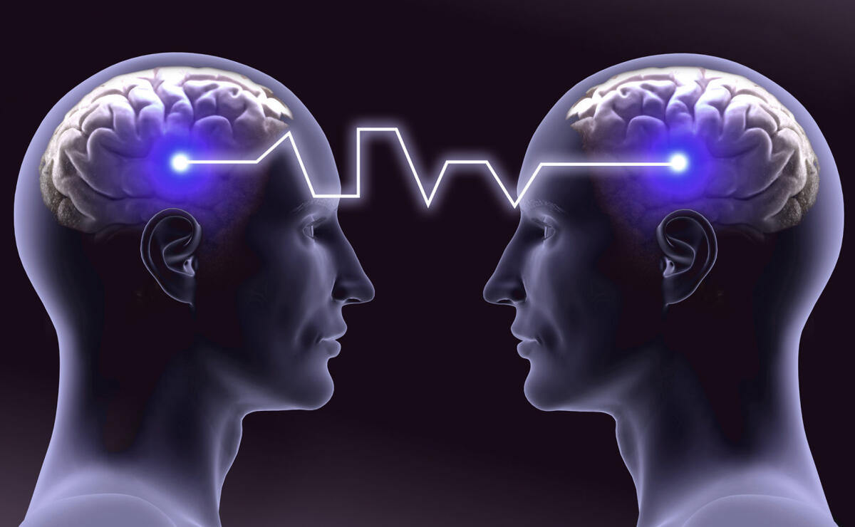 BrainNet: prima interfaccia multi-persona diretta e non invasiva brain-to-brain - Ph: scienceofsingularity.com