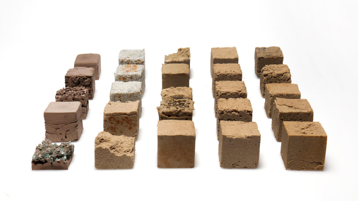 FINITE, il materiale composto da sabbia del deserto forte quanto il calcestruzzo - dezeen.com