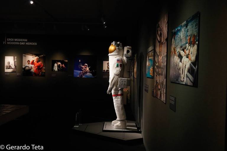 Anche gli astronauti sono presenti alla mostra.Crediti: Gerardo Teta