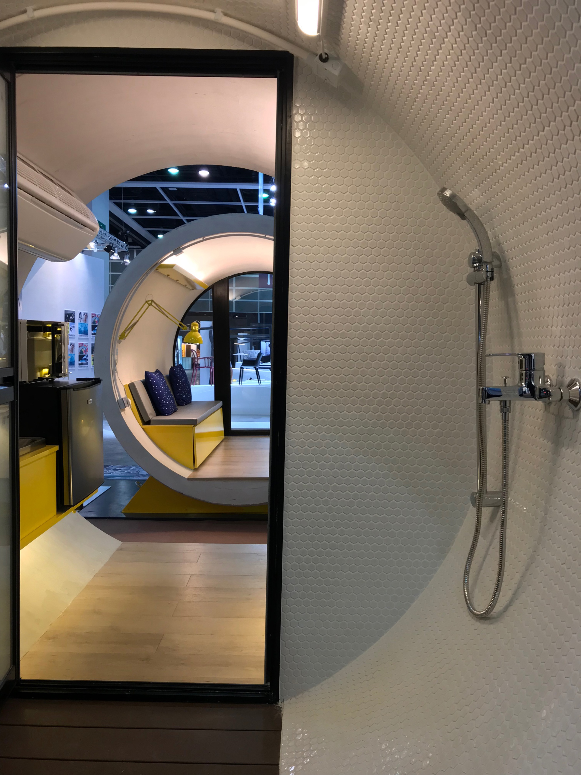 dezeen.com