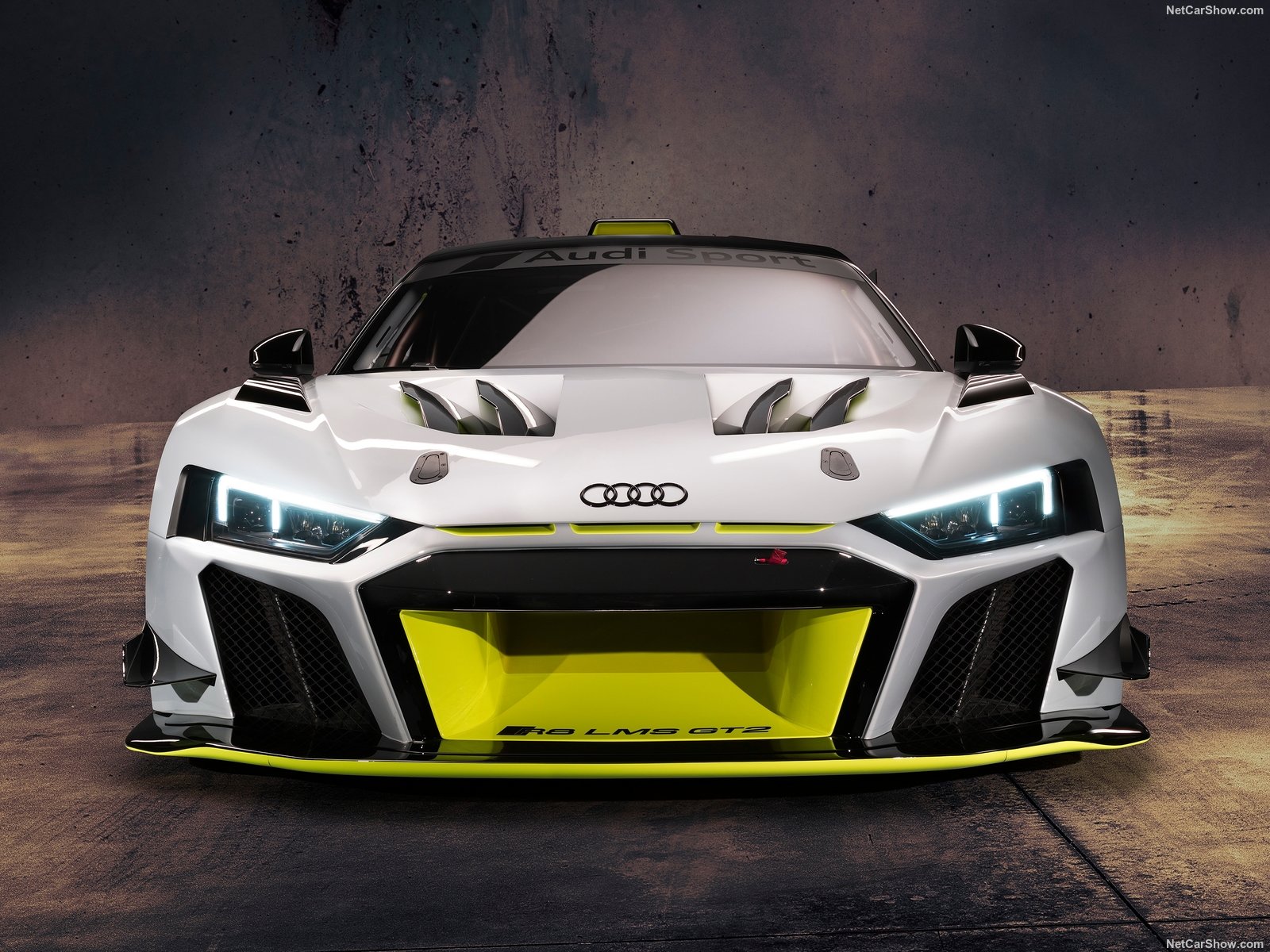 PH: netcarshow.com