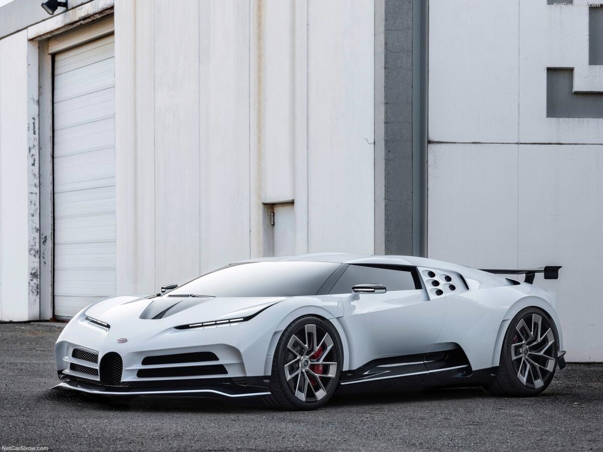 Bugatti Centodieci: la hypercar da 1600 cv che rievoca la EB110 - Bugatti Centodieci