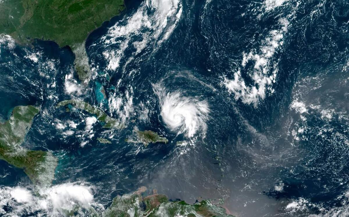 Uragano Dorian, le foto dalla ISS: emergenza per la Florida - 