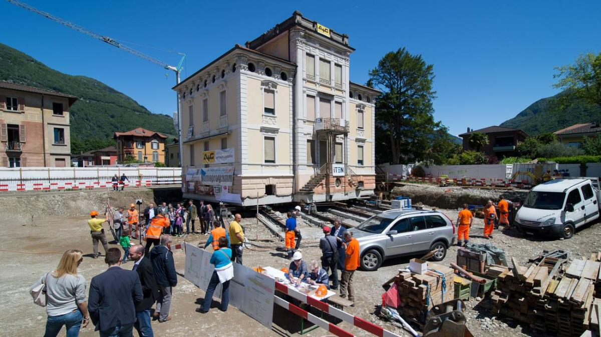 Villa Carmine, come spostare un edificio interamente - rsi.ch