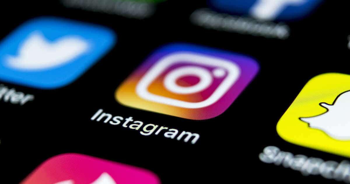 Perché i profili verificati guardano le nostre storie su Instagram? - 