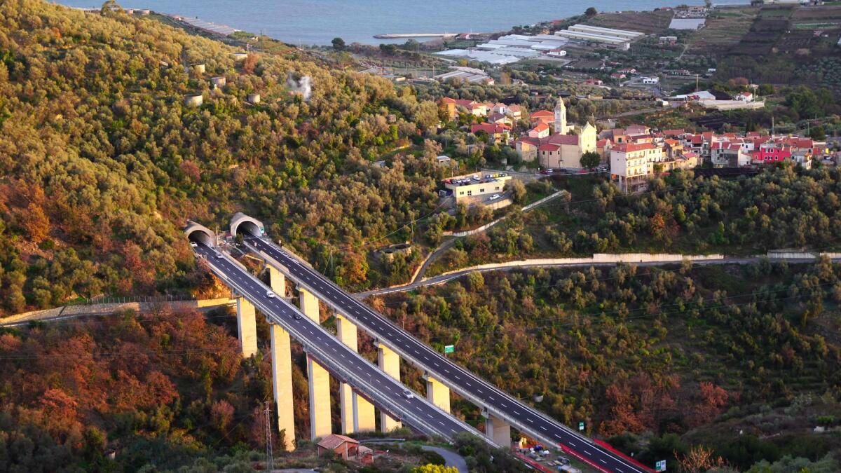 Autostrade, Atlantia e i falsi report sui viadotti - 