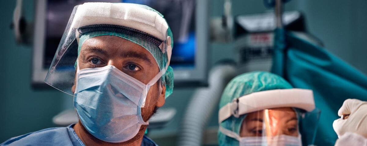 Milano: primo impianto di protesi non cementata su paziente allergico - grupposandonato.it