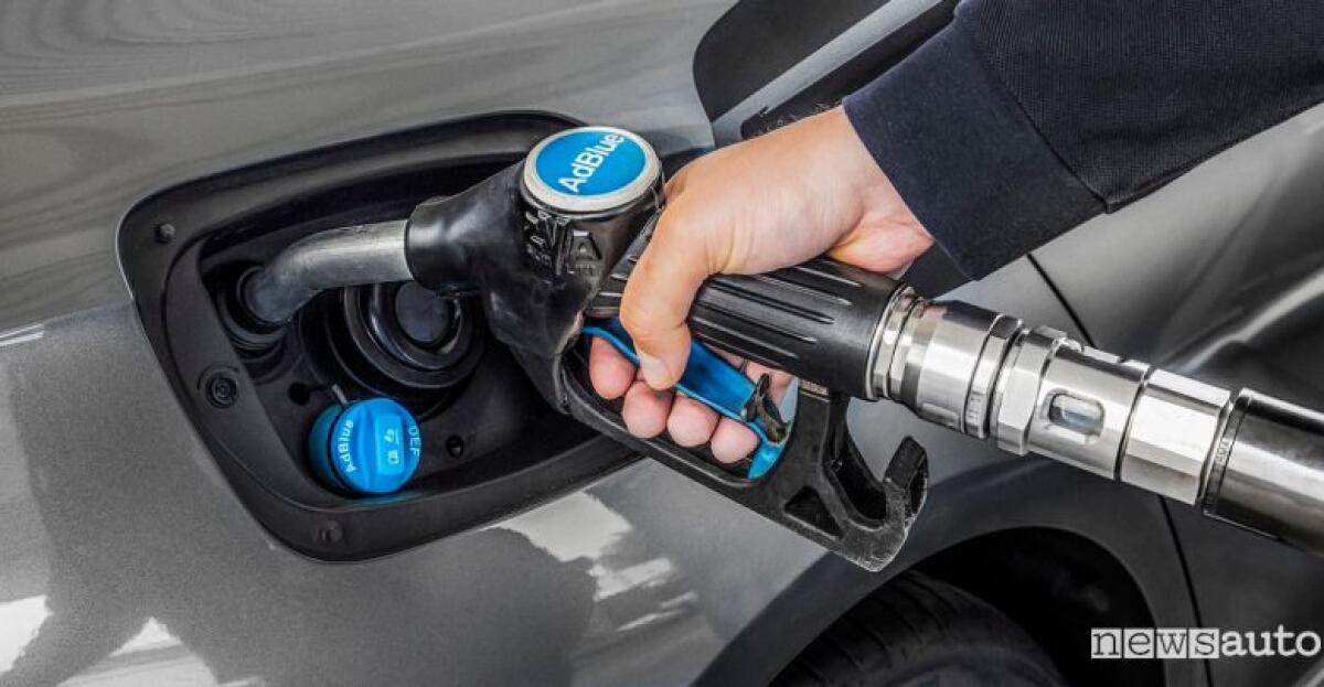 Ad Blue: Come funziona l'impianto del fluido anti-inquinamento? - www.newsauto.it
