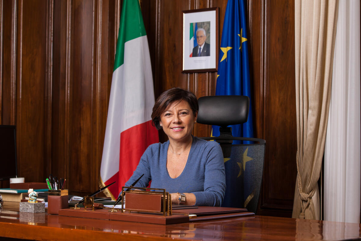 Paola De Micheli, chi è il nuovo Ministro delle Infrastrutture? - paolademicheli.it