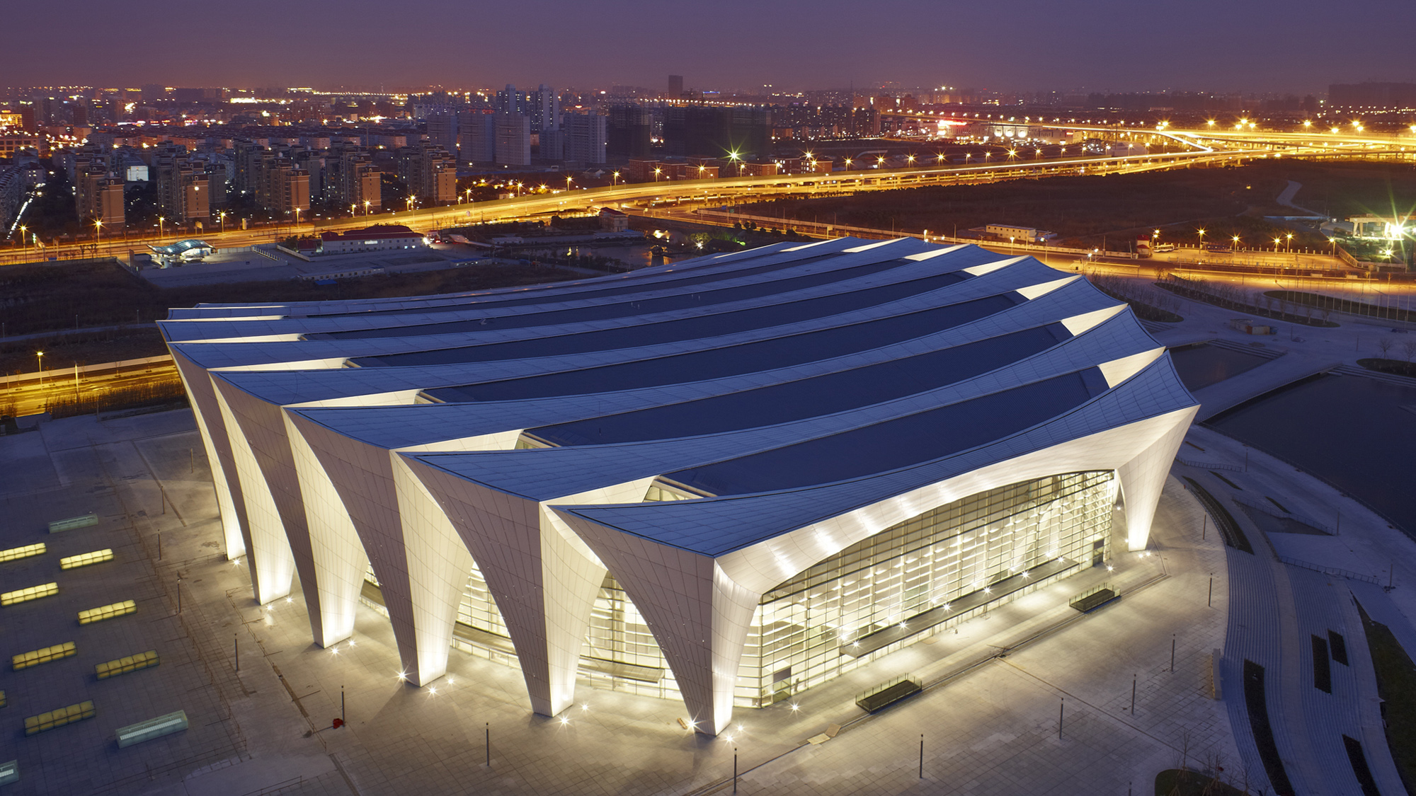 Shanghai Oriental Sports Center. PH: arup.com