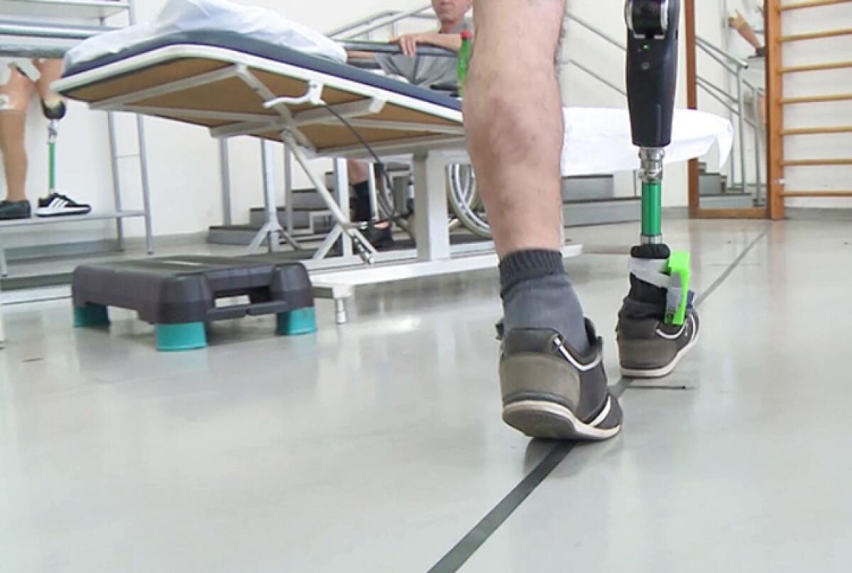 Neuroprotesi con feedback sensoriale: amputati tornano a sentire le gambe - notizie.tiscali.it