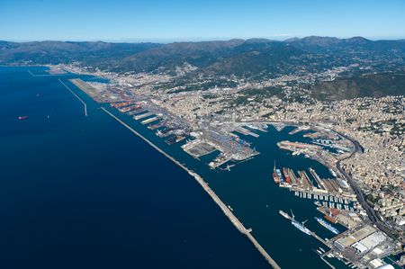La Diga Foranea del porto di Genova allo stato attuale.