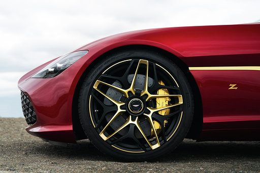 PH: NICK DUNGAN, Aston Martin