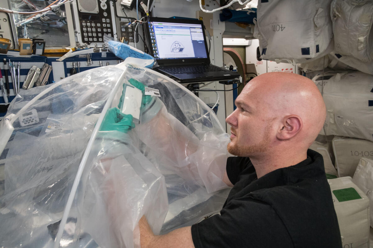 Cemento spaziale, della NASA i primi test nello spazio - nasa.gov