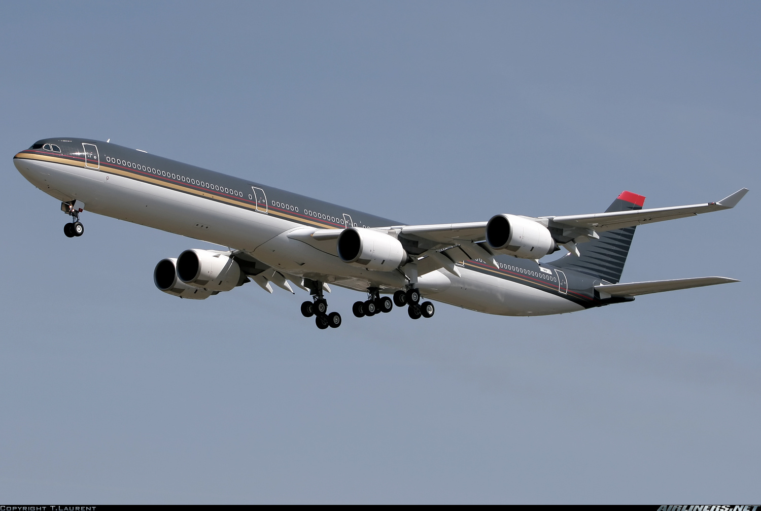 Jordanian Presidential PlaneCredits: www.airliners.net