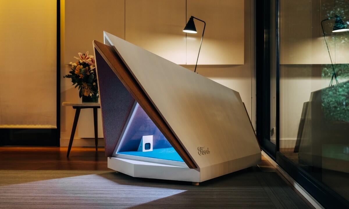 La cuccia Ford che isola i cani da ogni rumore - Cuccia Ford Noise-Cancelling Kennel