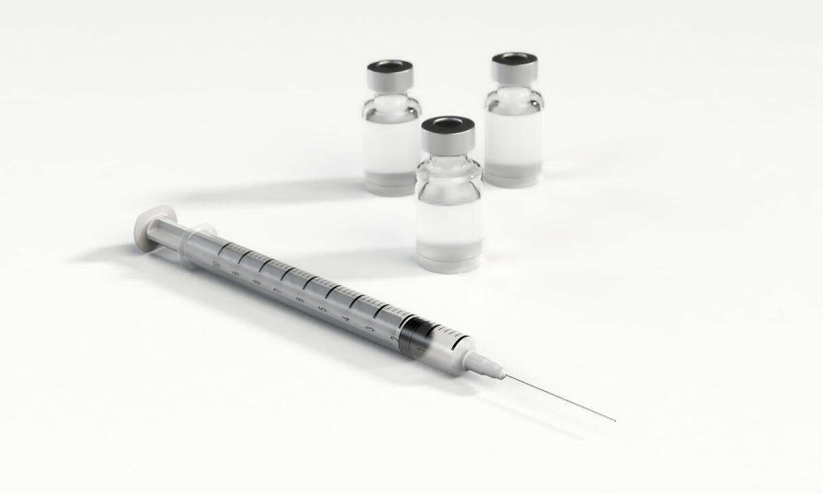 Vaccini: un colorante per avere la lista di quelli fatti sempre con sé, sulla pelle - Un inchiostro per avere la lista dei vaccini fatti sempre con sé, sulla pelle