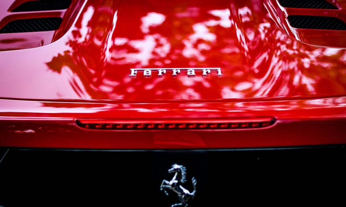 Ferrari brand più forte al mondo, Amazon brand che vale di più secondo Brand Finance - 