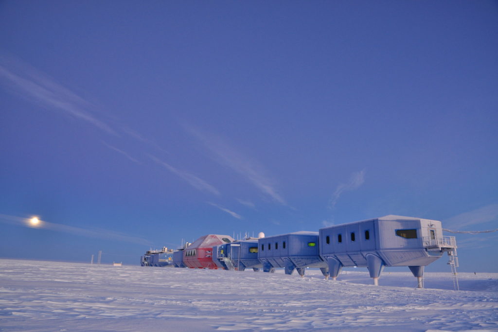 Halley VI, progettata da Broughton Architects. Ph: nytimes.com