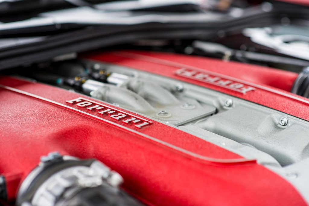 Ferrari brand più forte al mondo, Amazon brand che vale di più secondo Brand Finance