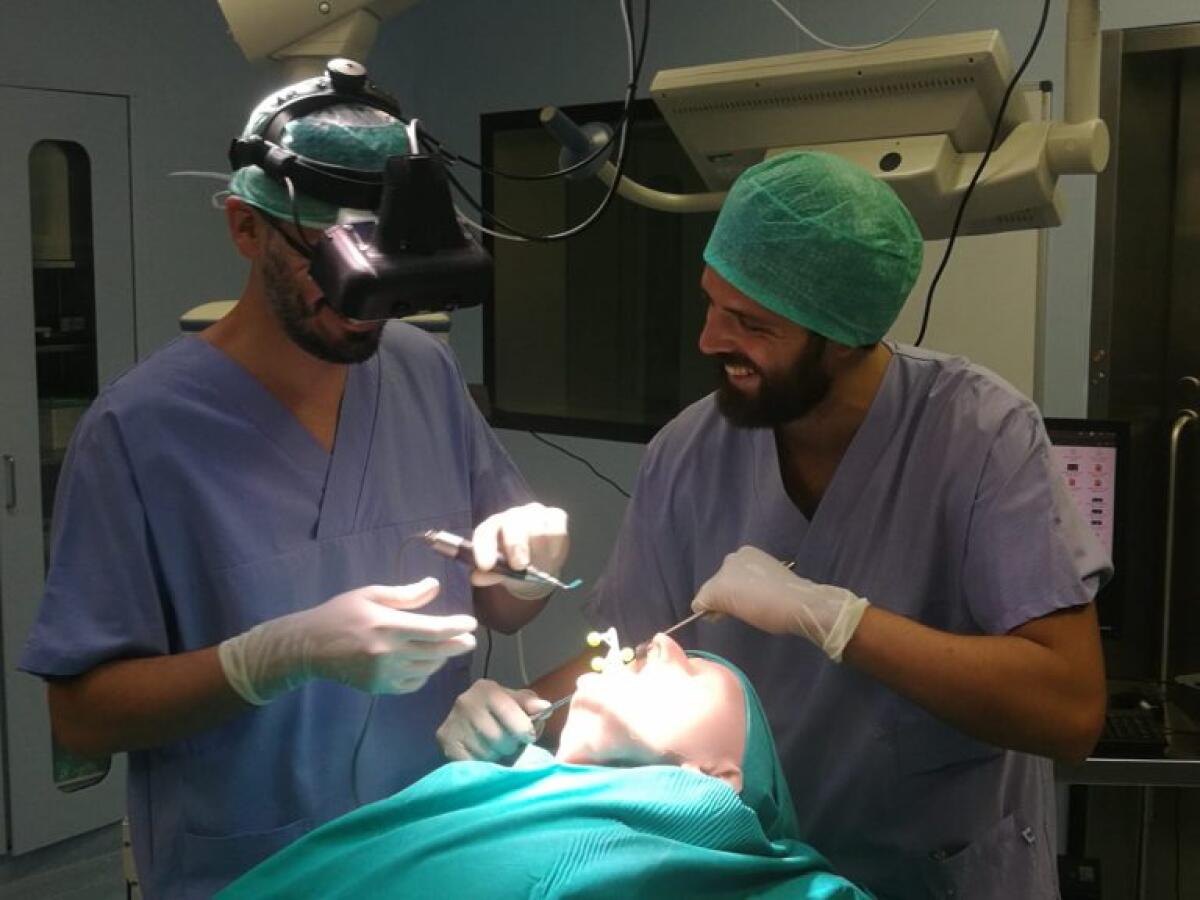 Vostars: la realtà aumentata entra in sala operatoria a Bologna, per la prima volta - vostars visore realtà aumentata ar bologna pisa intervento primo al mondo