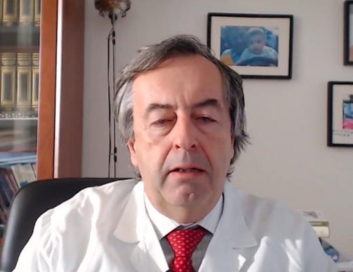 Burioni spiega la differenza tra influenza e coronavirus - Roberto Burioni 
Ph: medicalfacts.it