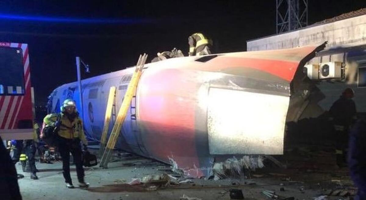 Treno deragliato a Lodi: ci sono vittime e feriti - PH: ilmessaggero.it