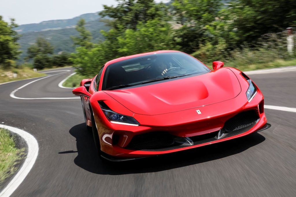 Ferrari F8 TributoPH: automoto.it
