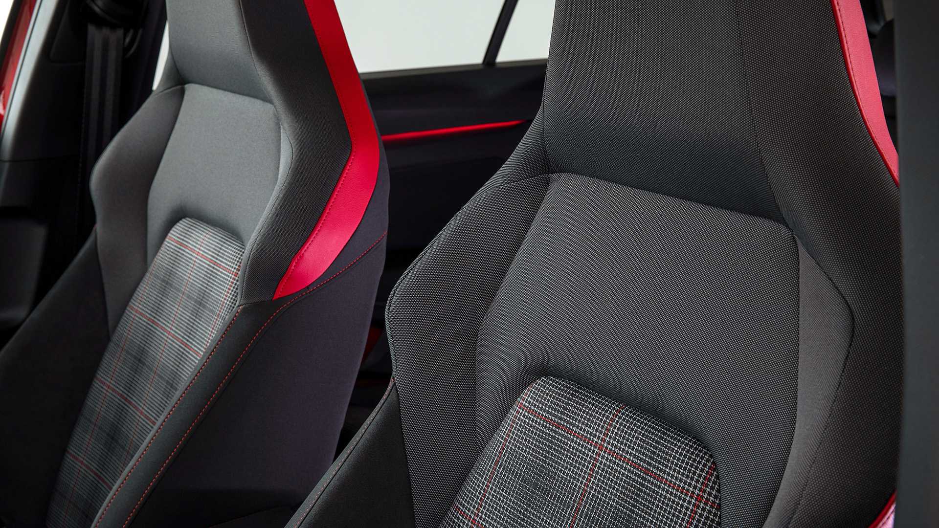 Nuova Volkswagen Golf GTI 2020: l'icona tedesca si rinnova