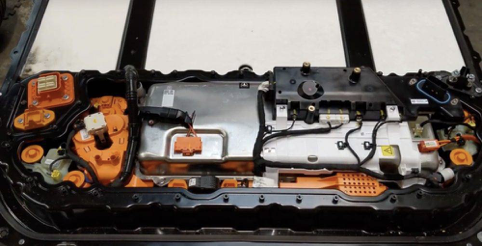Tesla: Retroscena di una Tecnologia "Aliena"