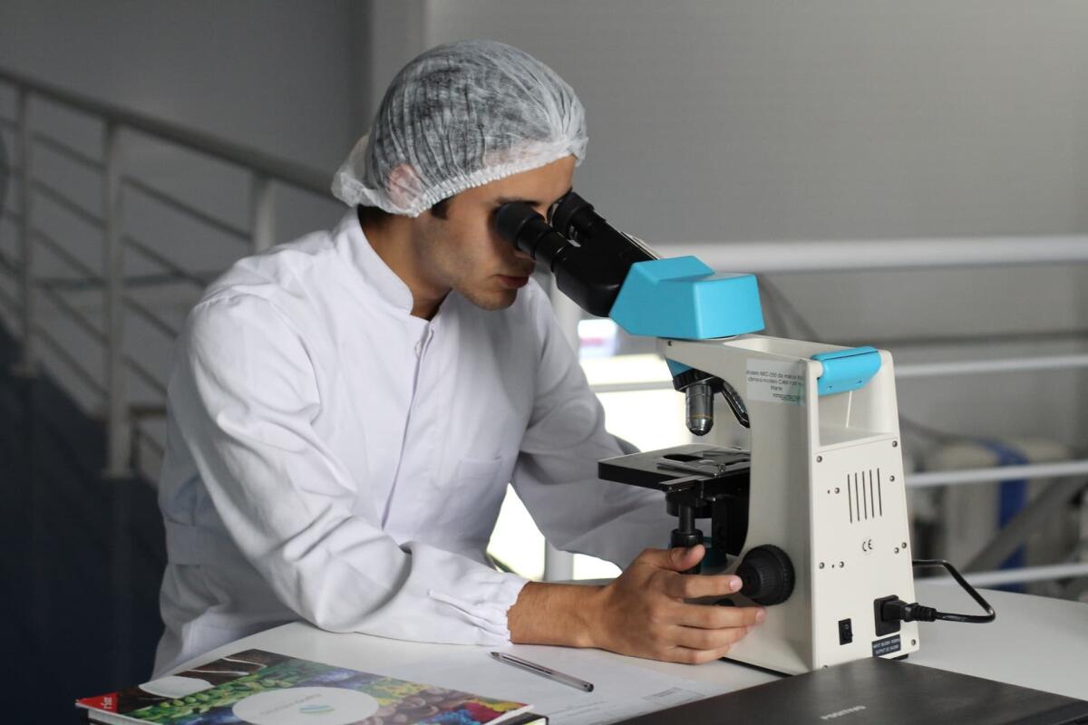 Test coronavirus, 290 scienziati scrivono a Conte - 