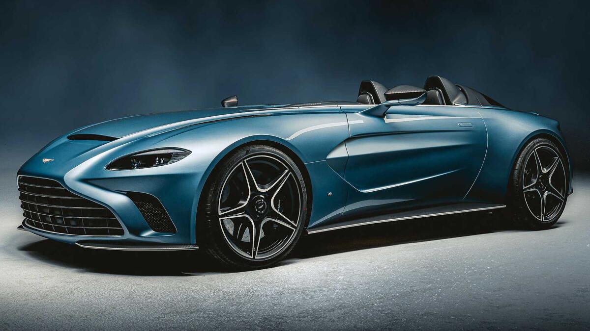 Aston Martin V12 Speedster, un omaggio al passato - 