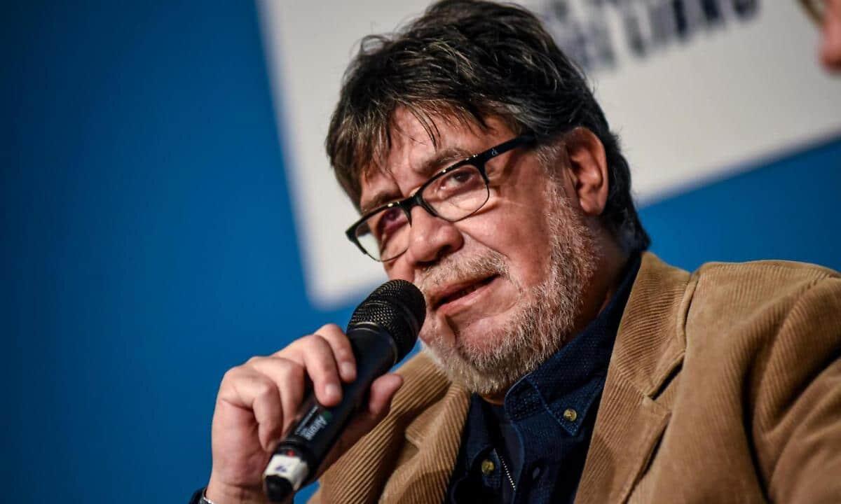 Coronavirus, contagiato lo scrittore Luis Sepúlveda - Luis Sepúlveda 
Crediti: liberoquotidiano