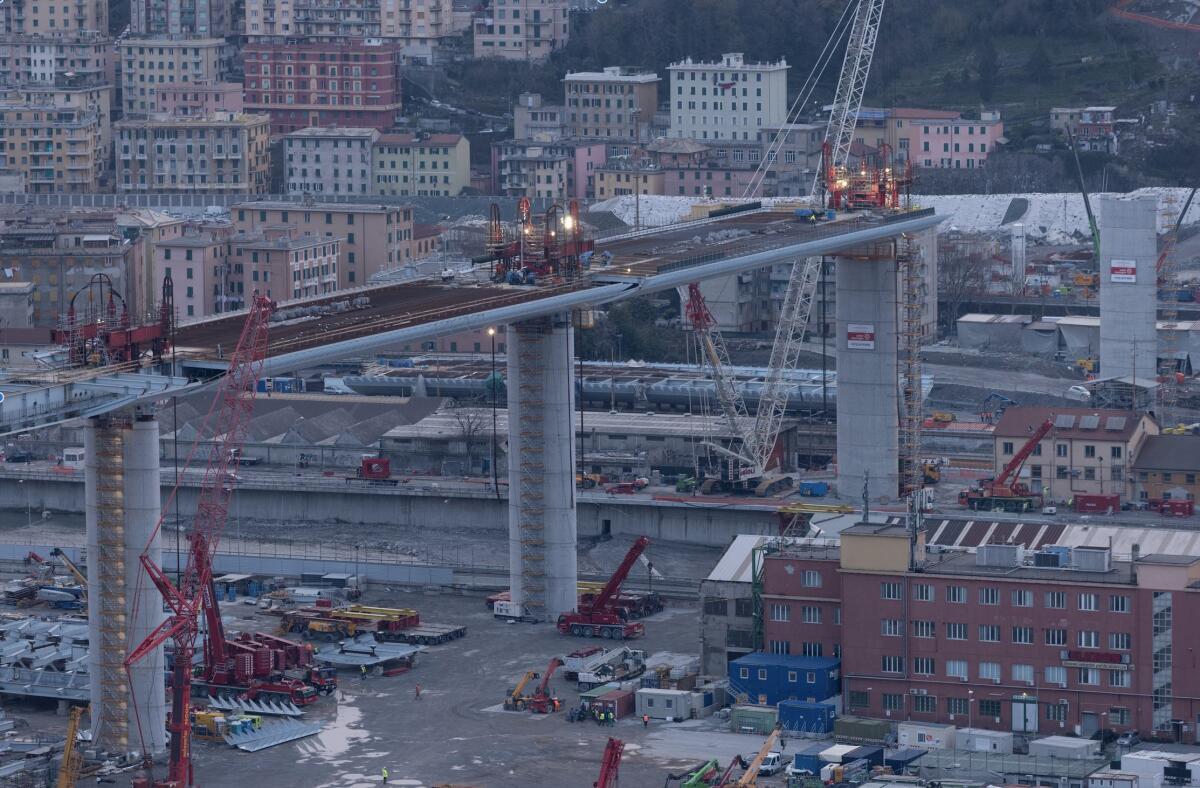 Coronavirus e Ponte Morandi, come proseguiranno i lavori delle opere pubbliche? - https://www.tpi.it/news/ponte-morandi-bobina-tir-20181103194277/
https://www.tpi.it/news/ponte-morandi-bobina-tir-20181103194277/
