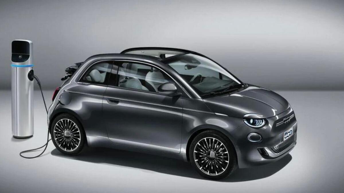 La nuova Fiat 500 elettrica 2020 è arrivata - 